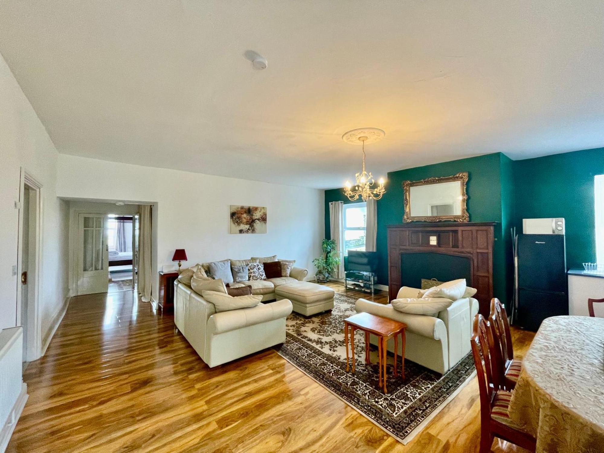 Spacious 3 Bedroom Garden Apartment In Snowdonia National Park Garndolbenmaen Eksteriør bilde